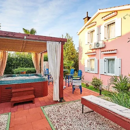 Vila Mrvica * Cepljani