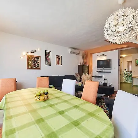 Vila Mrvica